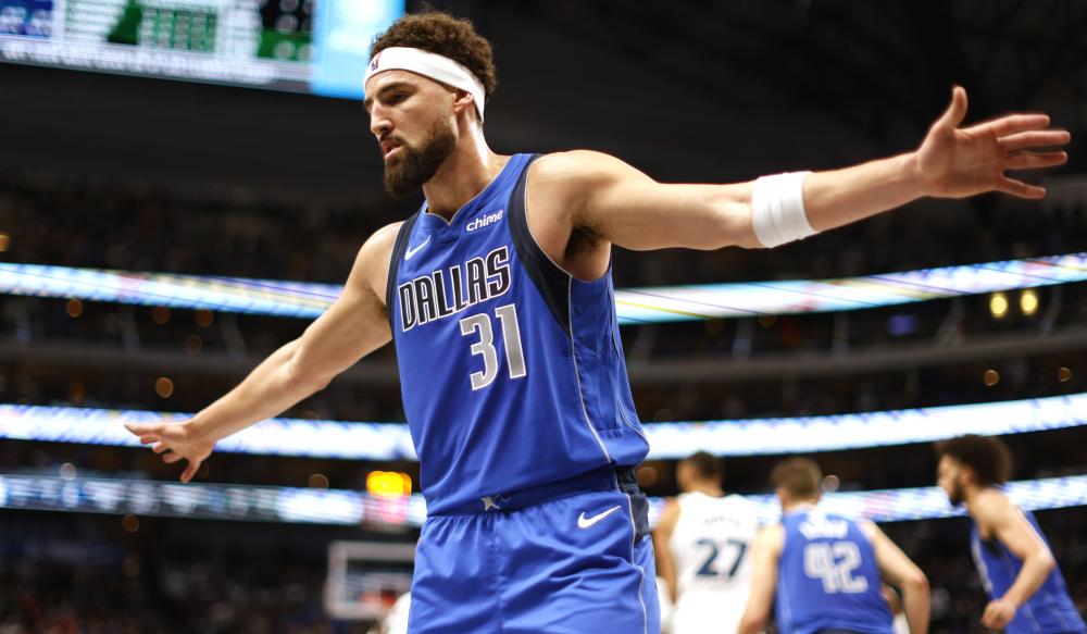 从更衣室到 从更衣室到