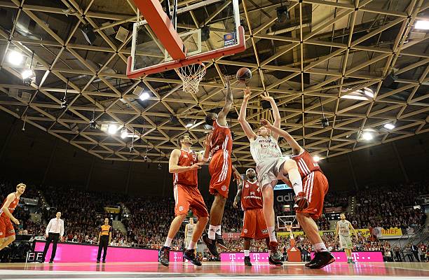 愈复出不仅 愈复出不仅