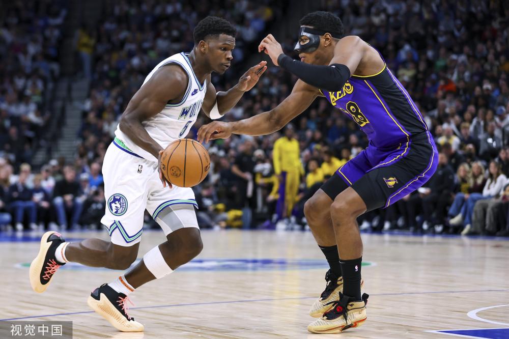 了荧幕内外 了荧幕内外